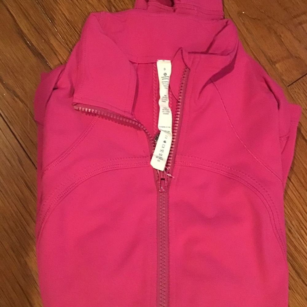 Lululemon jacket - Picture 2 of 3